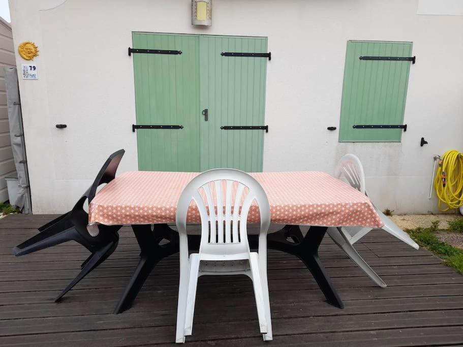 Maisonnette A Deux Pas De La Plage Dans Residence Calme La Tranche-sur-Mer Esterno foto