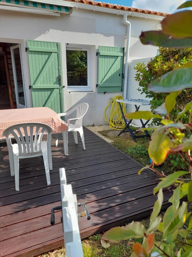 Maisonnette A Deux Pas De La Plage Dans Residence Calme La Tranche-sur-Mer Esterno foto